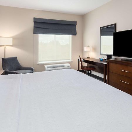 Hampton Inn By Hilton Nashville Airport Century Place Экстерьер фото